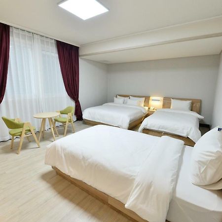 Gwangju Tourist Hotel Gwangju Metropolitan City Exteriör bild